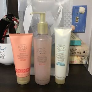 Mary Kay Citrus Rose Satin Hands